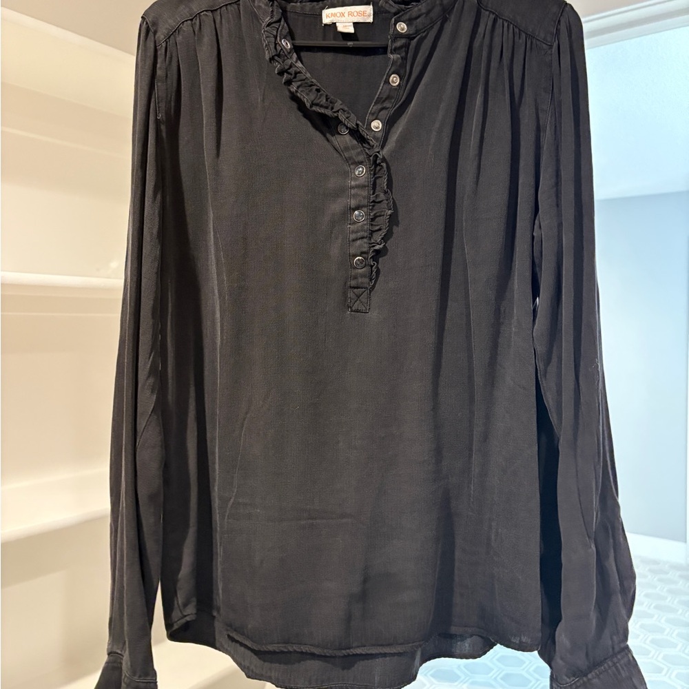 Knox Rose Black Ruffle Button-Up Blouse